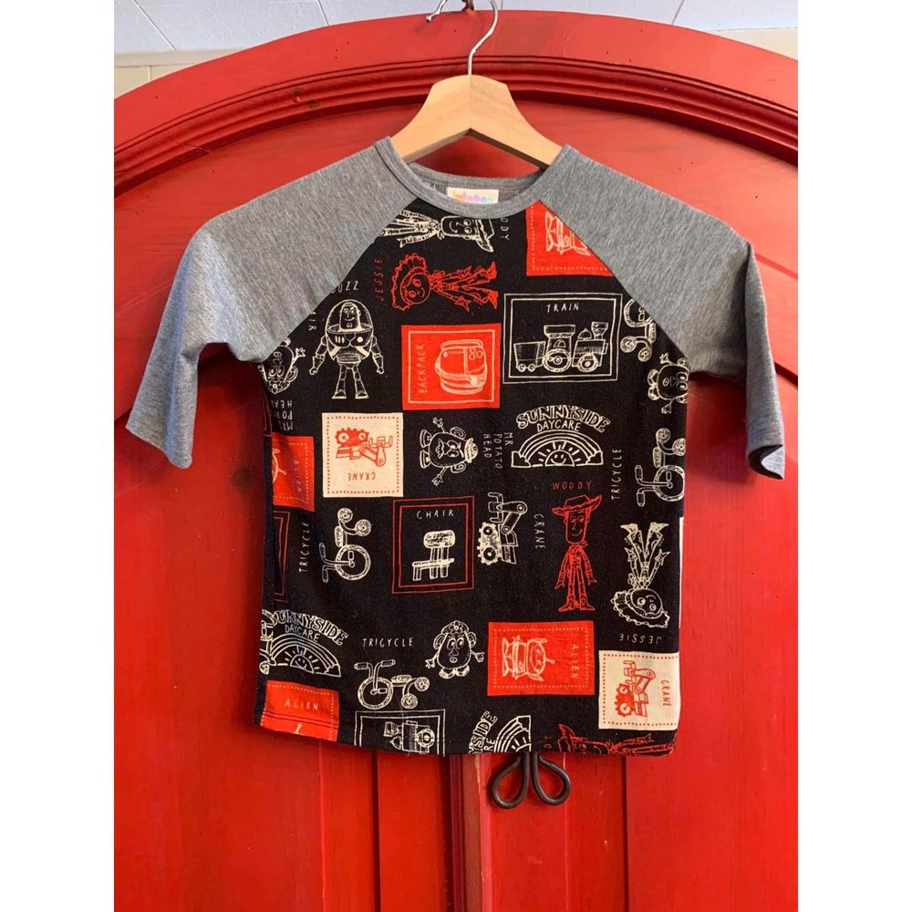 LuLaRoe Child's Size 4 Toy Story Raglan Sleeve Jersey Shirt Unisex Top Woody EUC